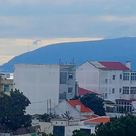 Ocean View 2 Bedrooms Flat In Setúbal